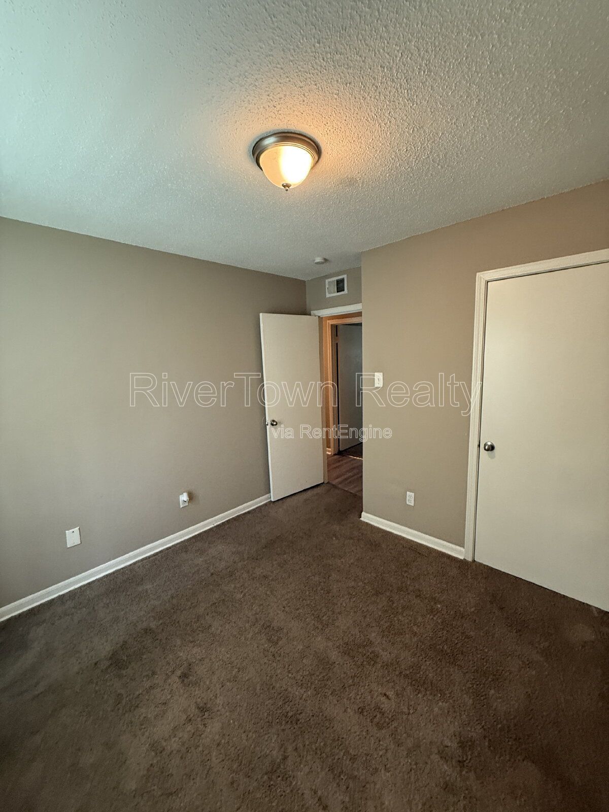 Gallery Image 28