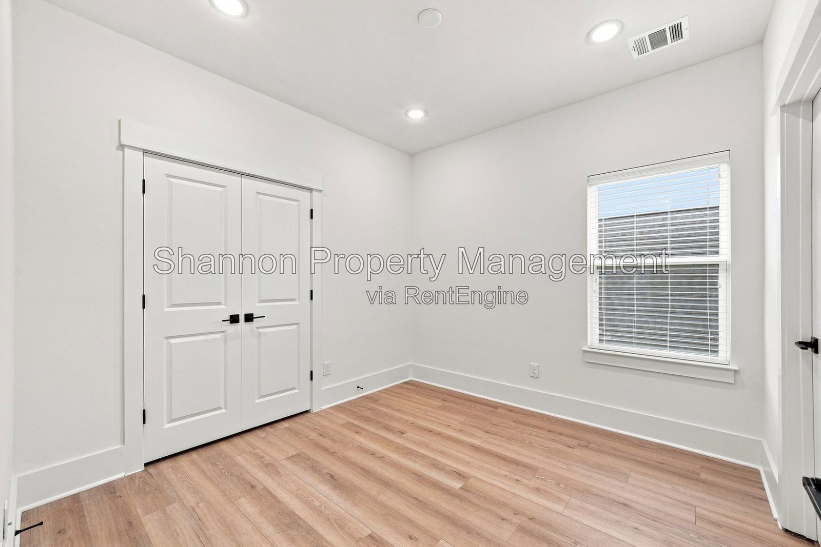 Gallery Image 20