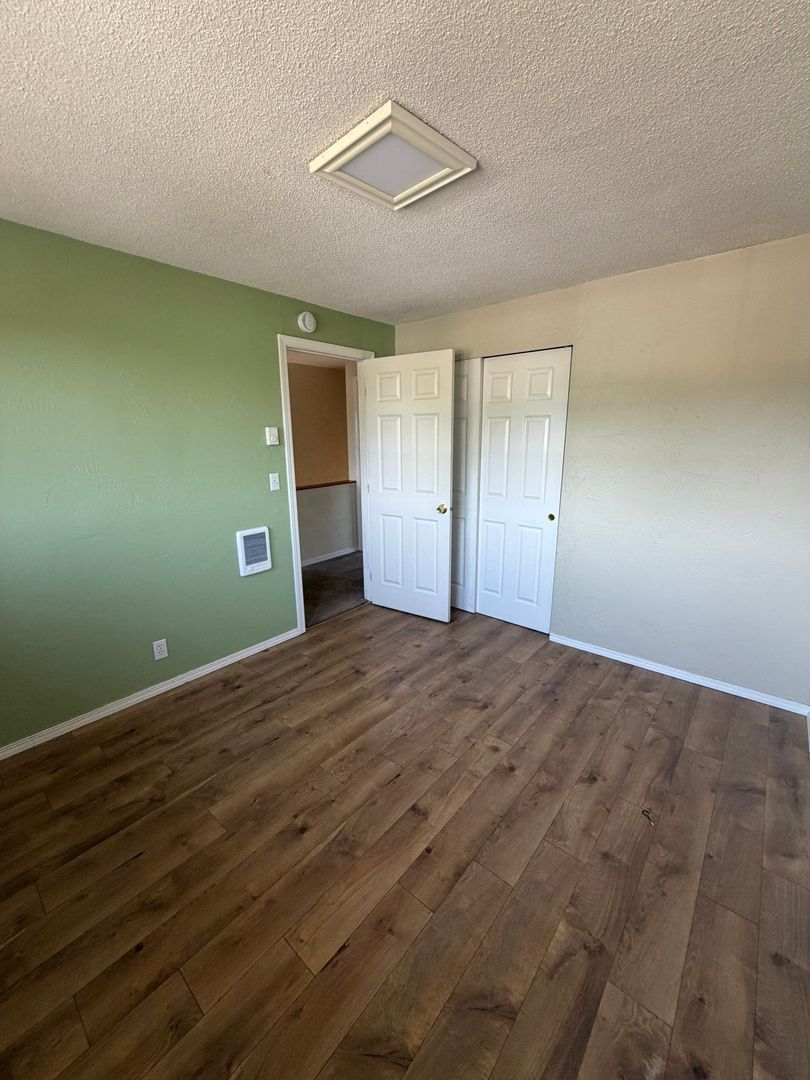 Gallery Image 14