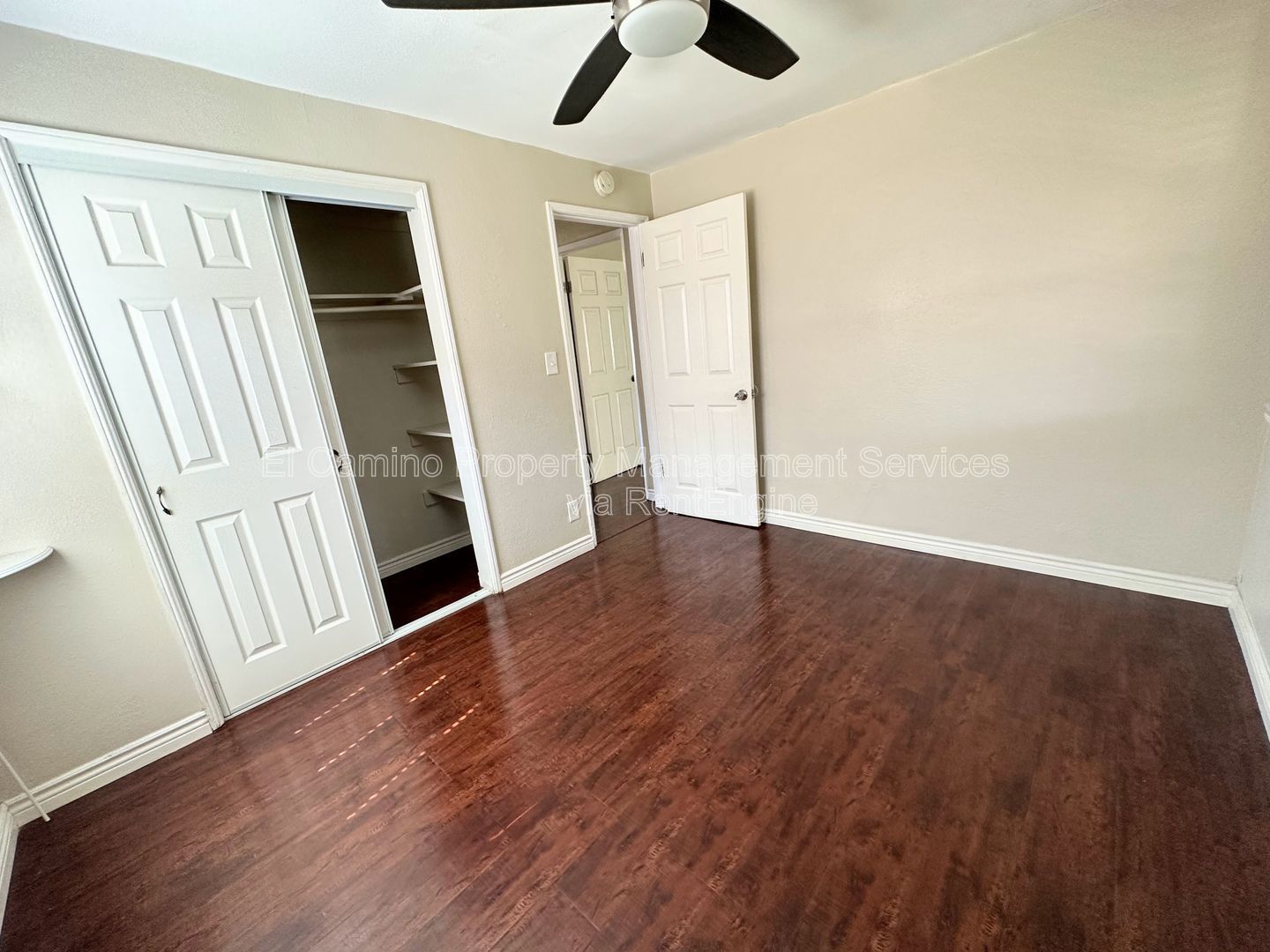 Gallery Image 18