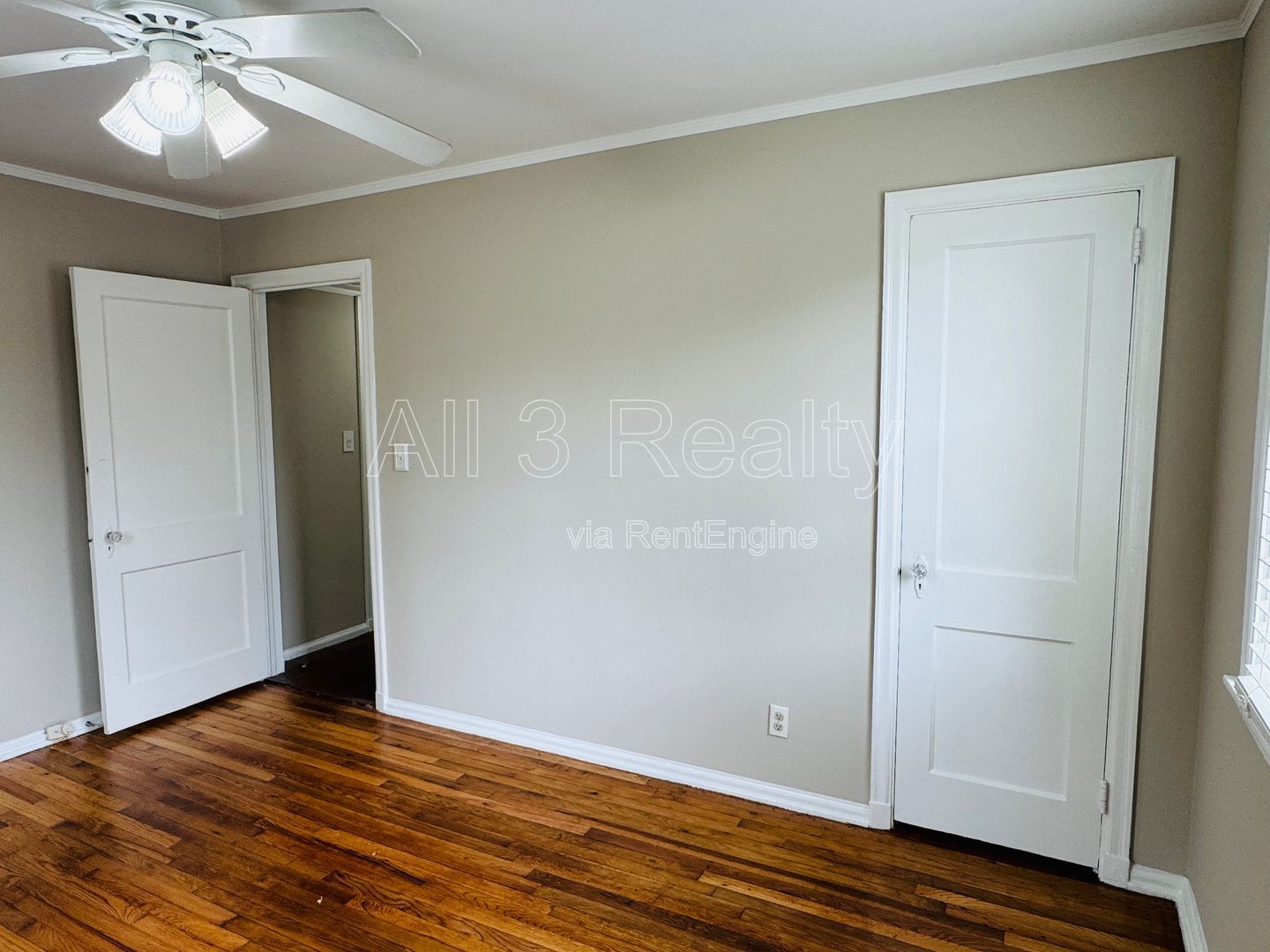 Gallery Image 21