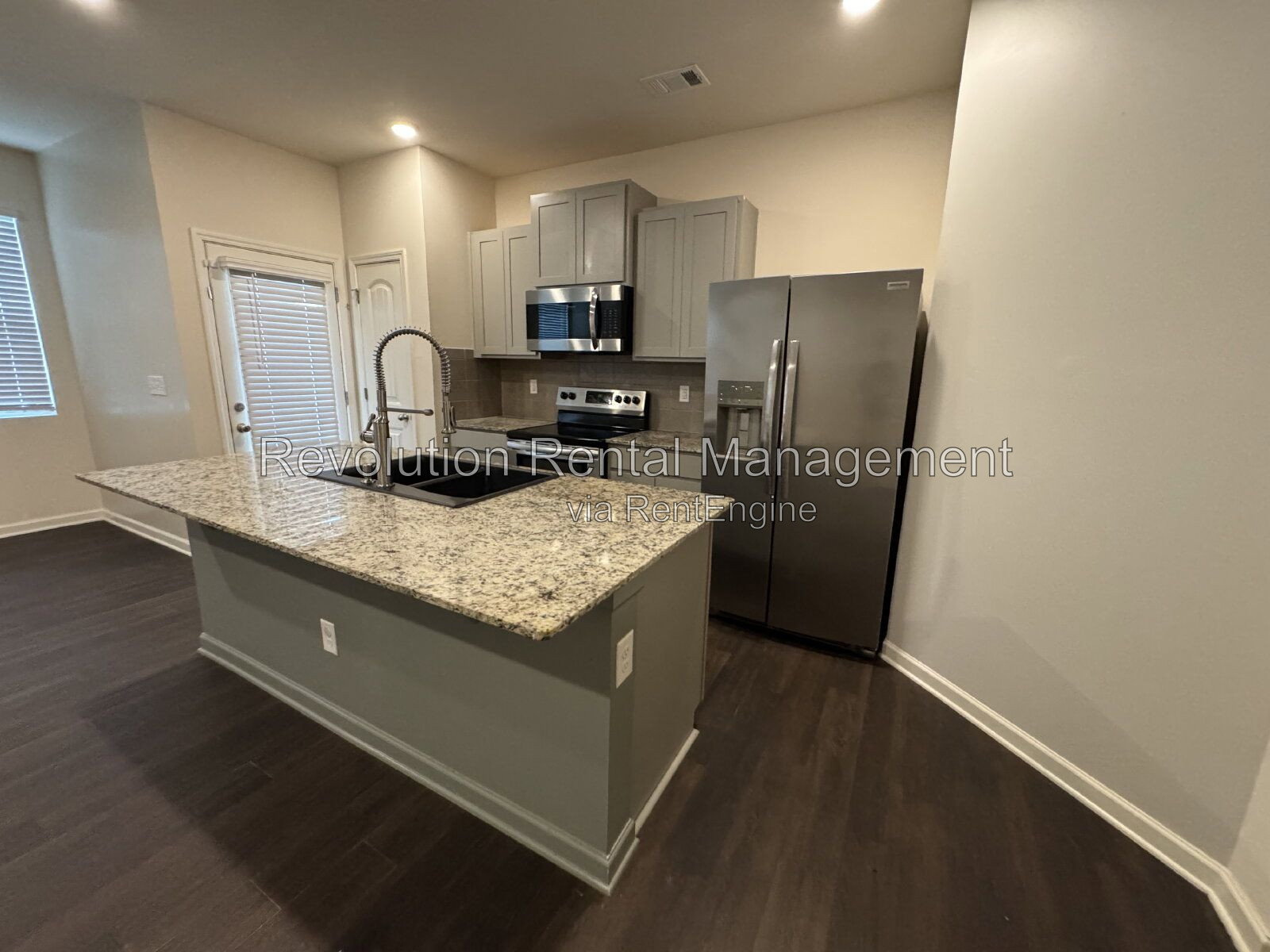 Gallery Image 14