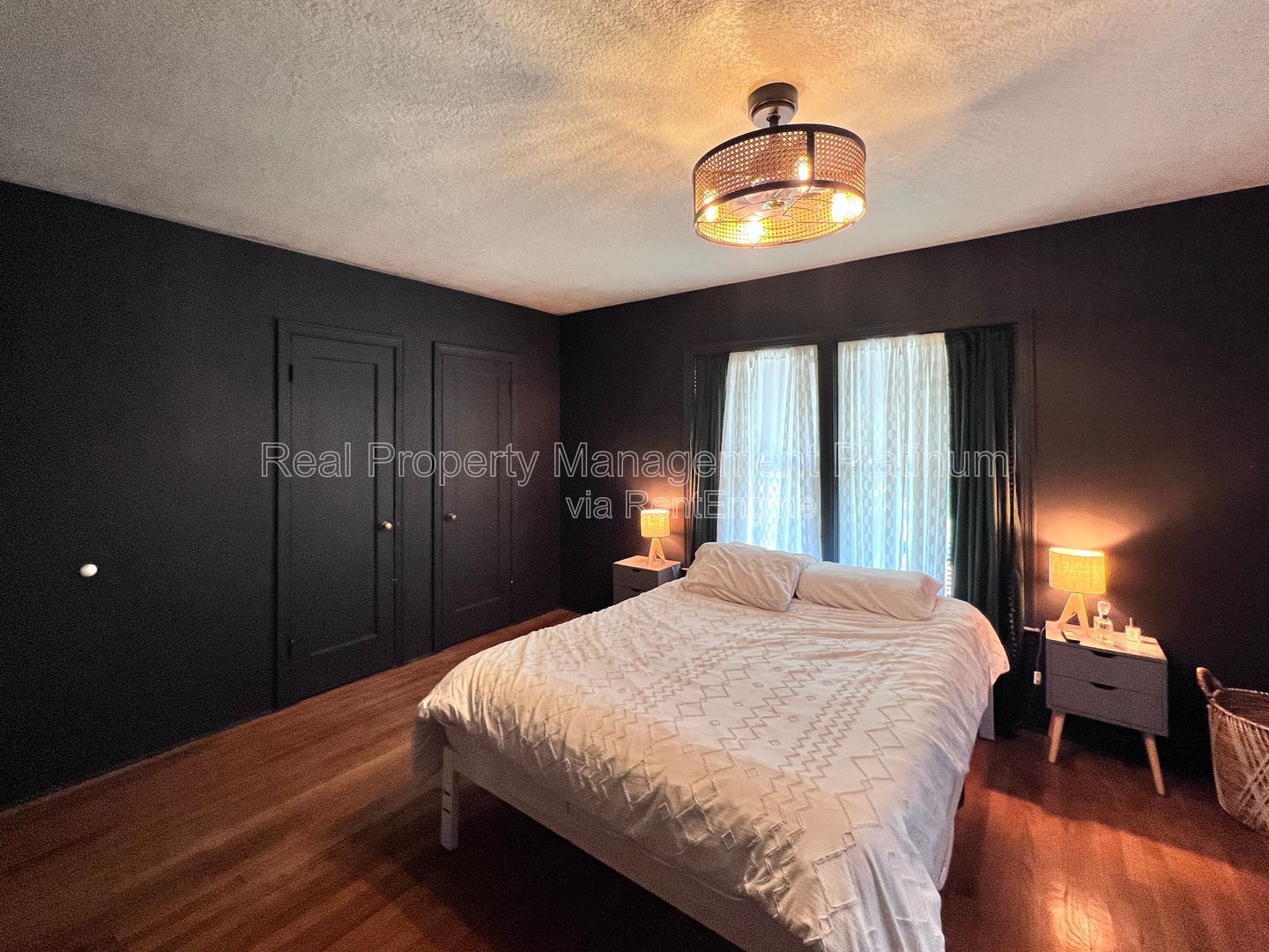 Gallery Image 17