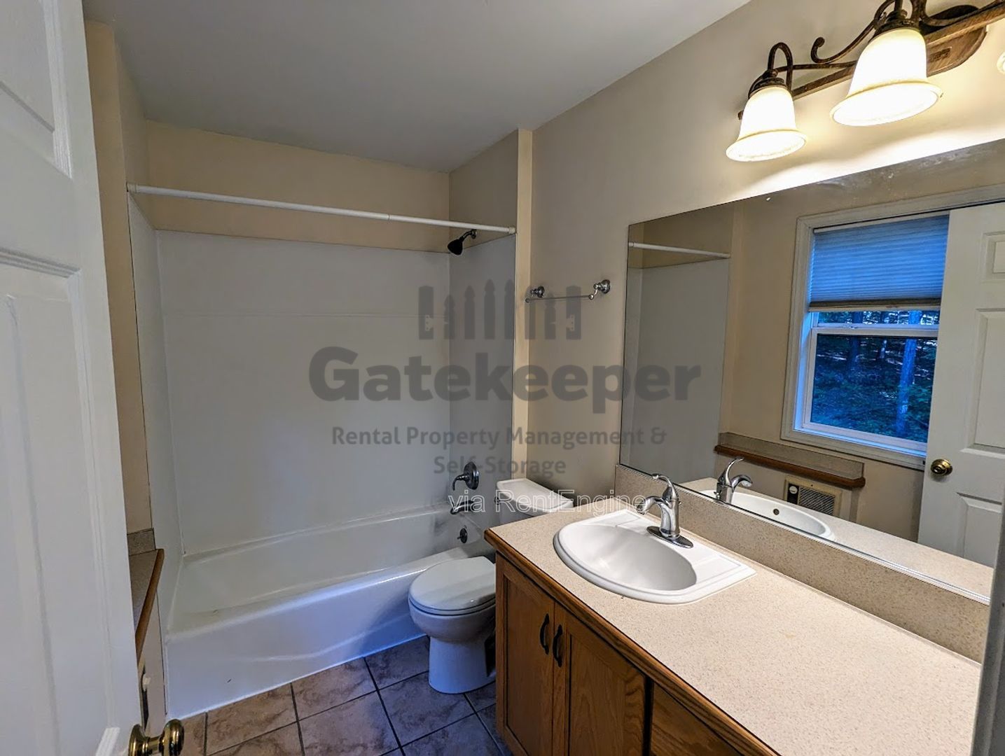 Gallery Image 16