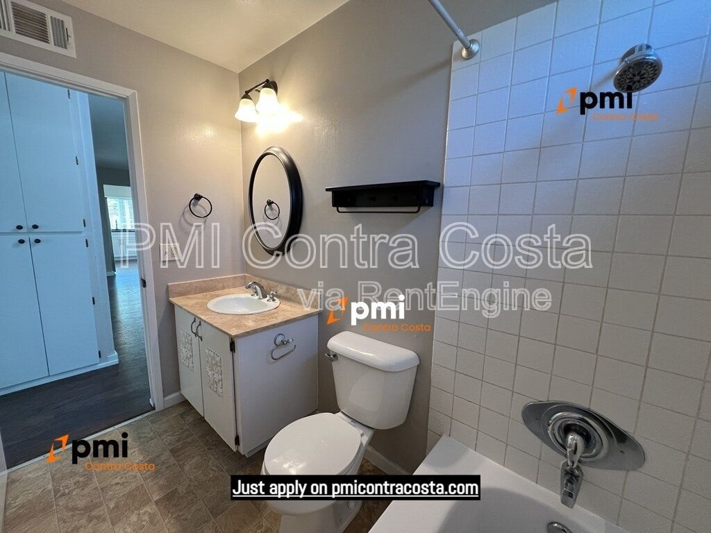 Gallery Image 33