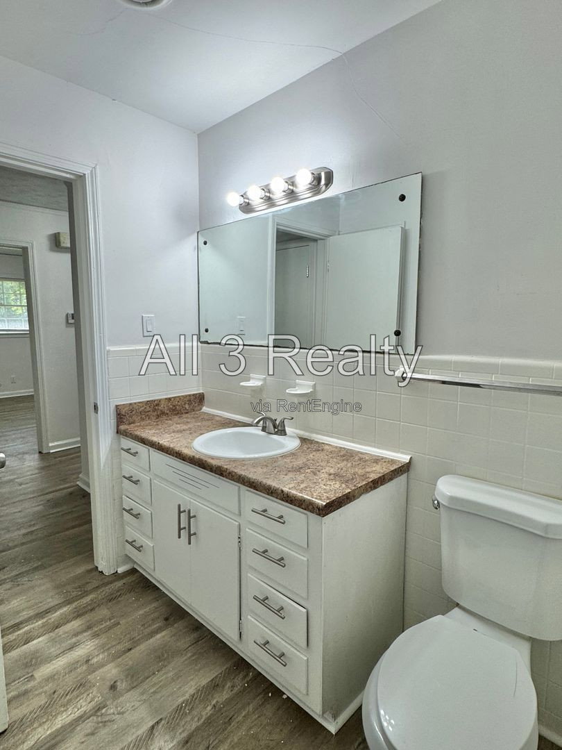 Gallery Image 38