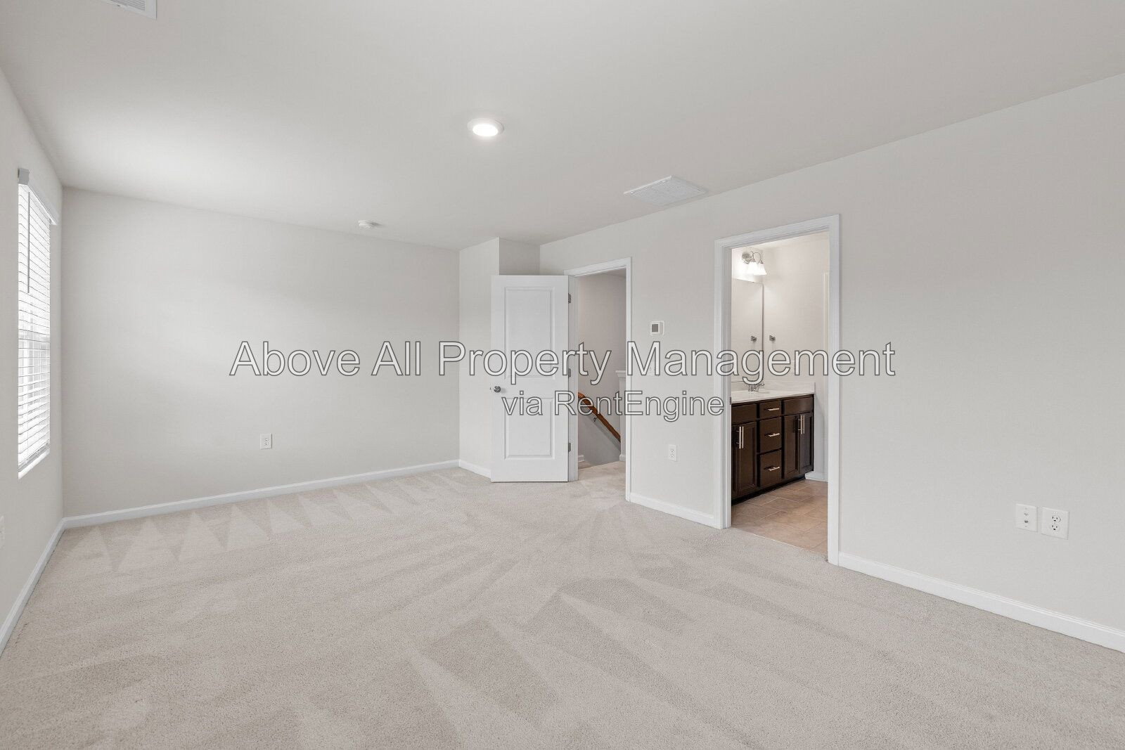 Gallery Image 34