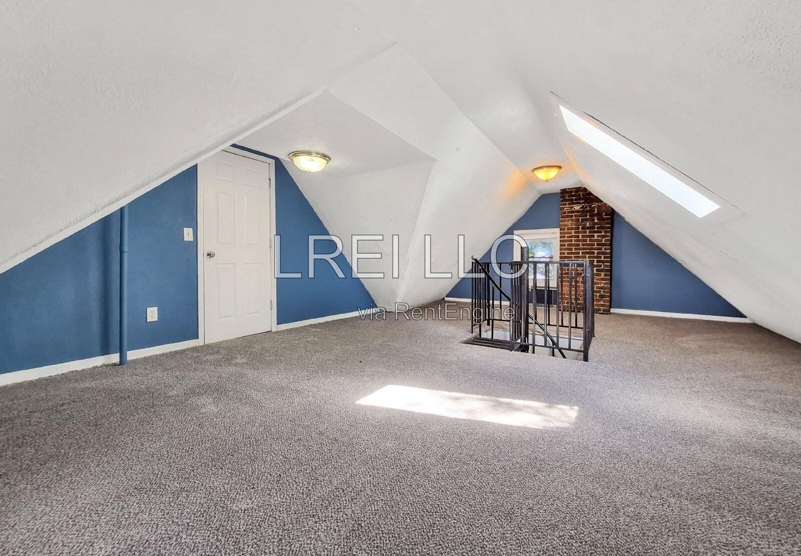 Gallery Image 12