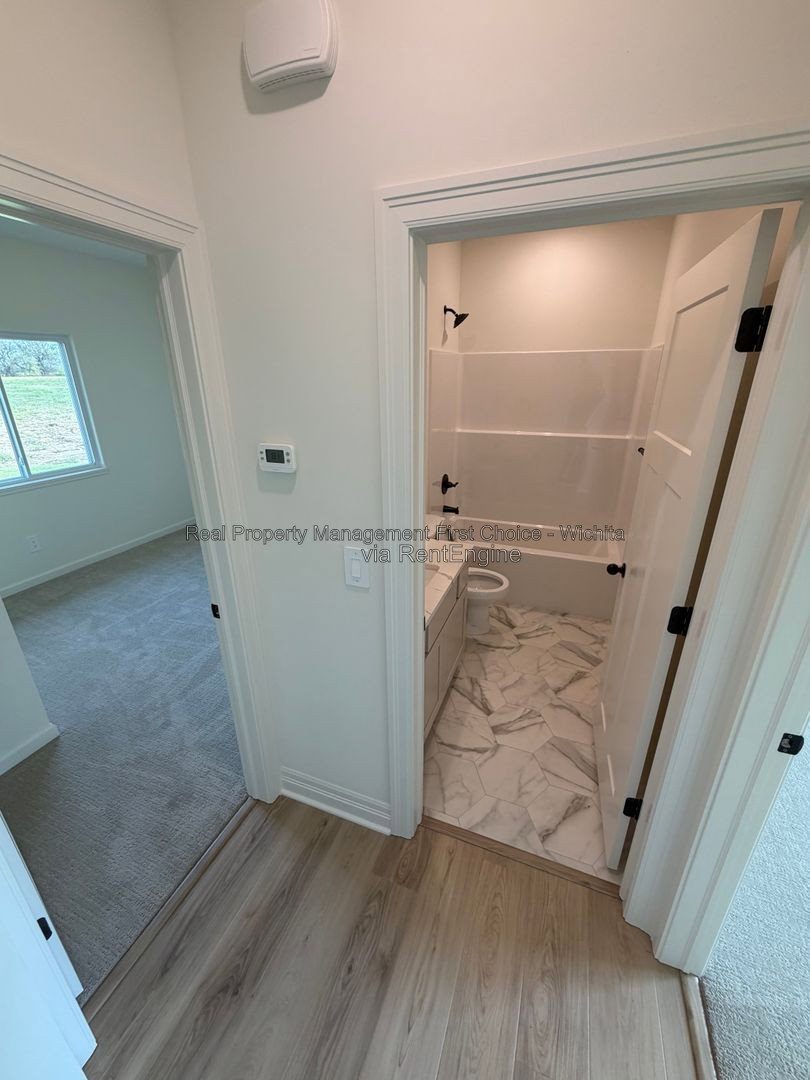 Gallery Image 20