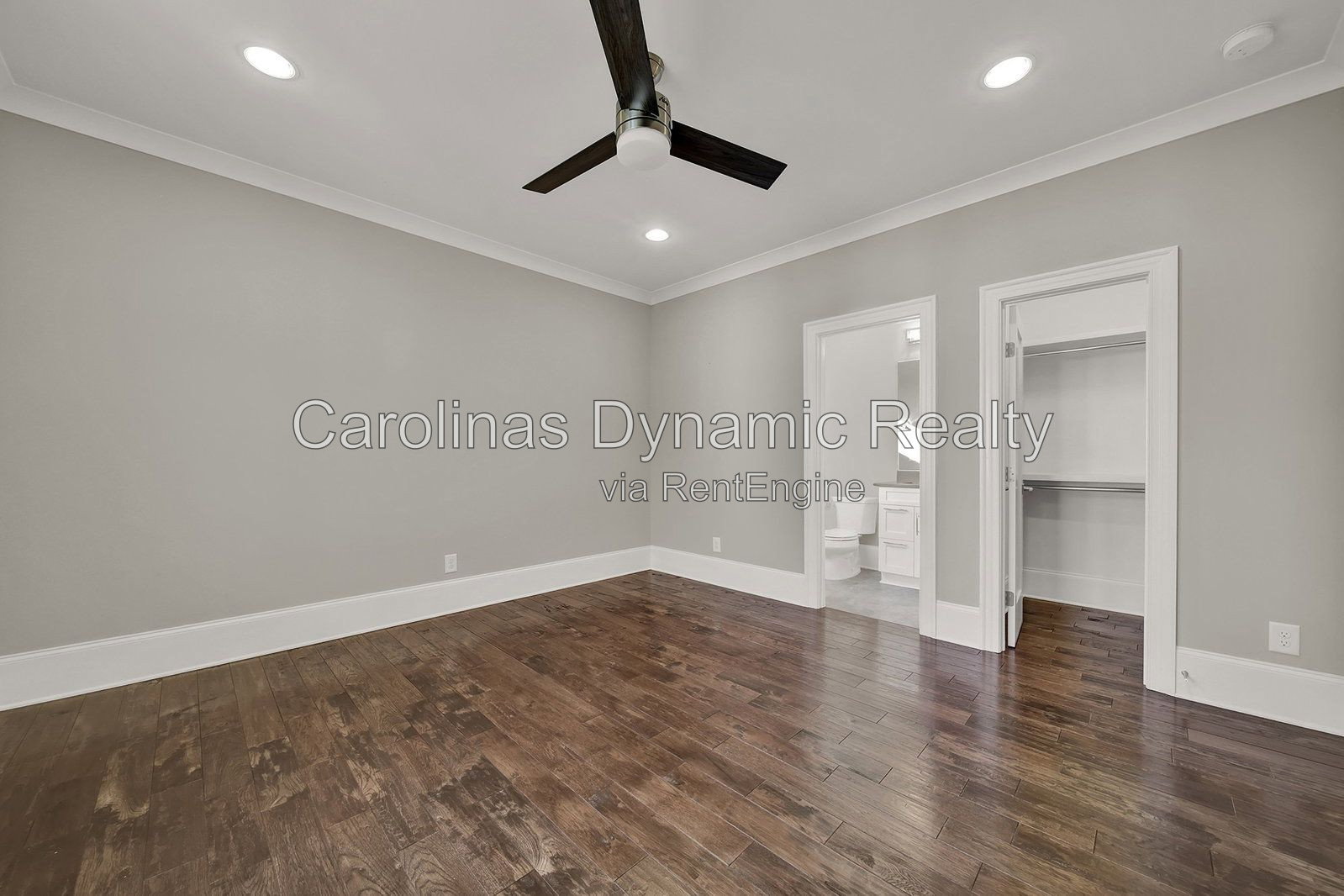 Gallery Image 31