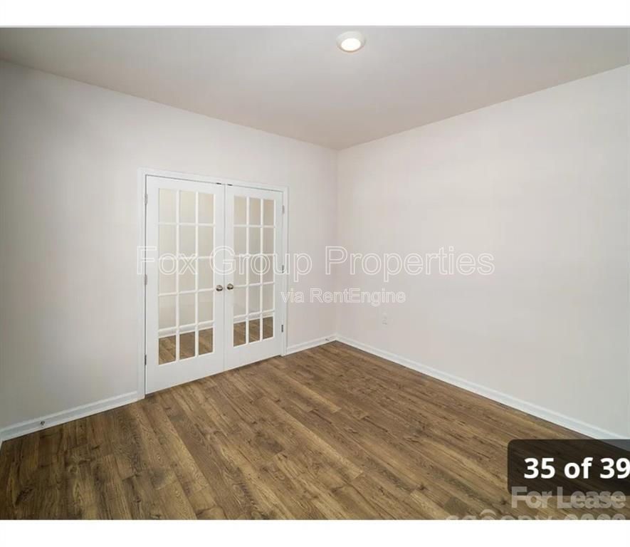 Gallery Image 34