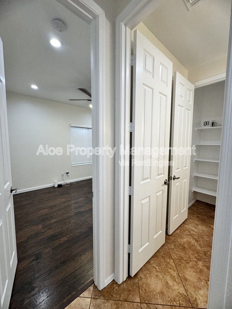 Gallery Image 35