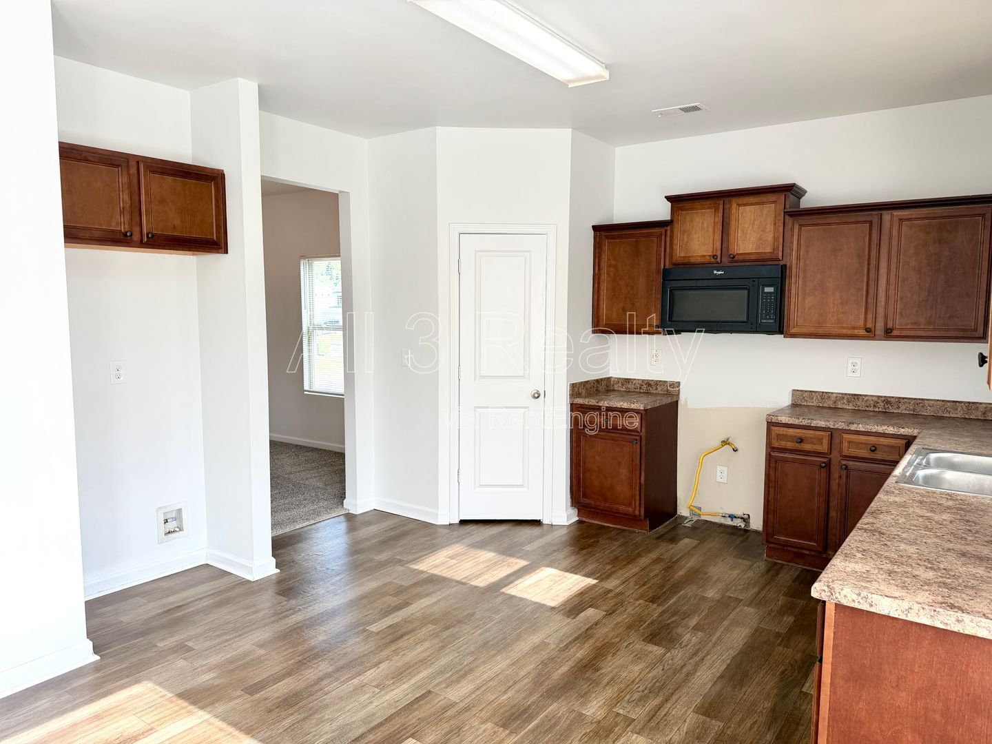 Gallery Image 18