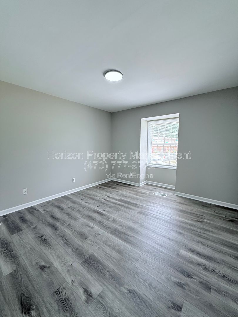 Gallery Image 12