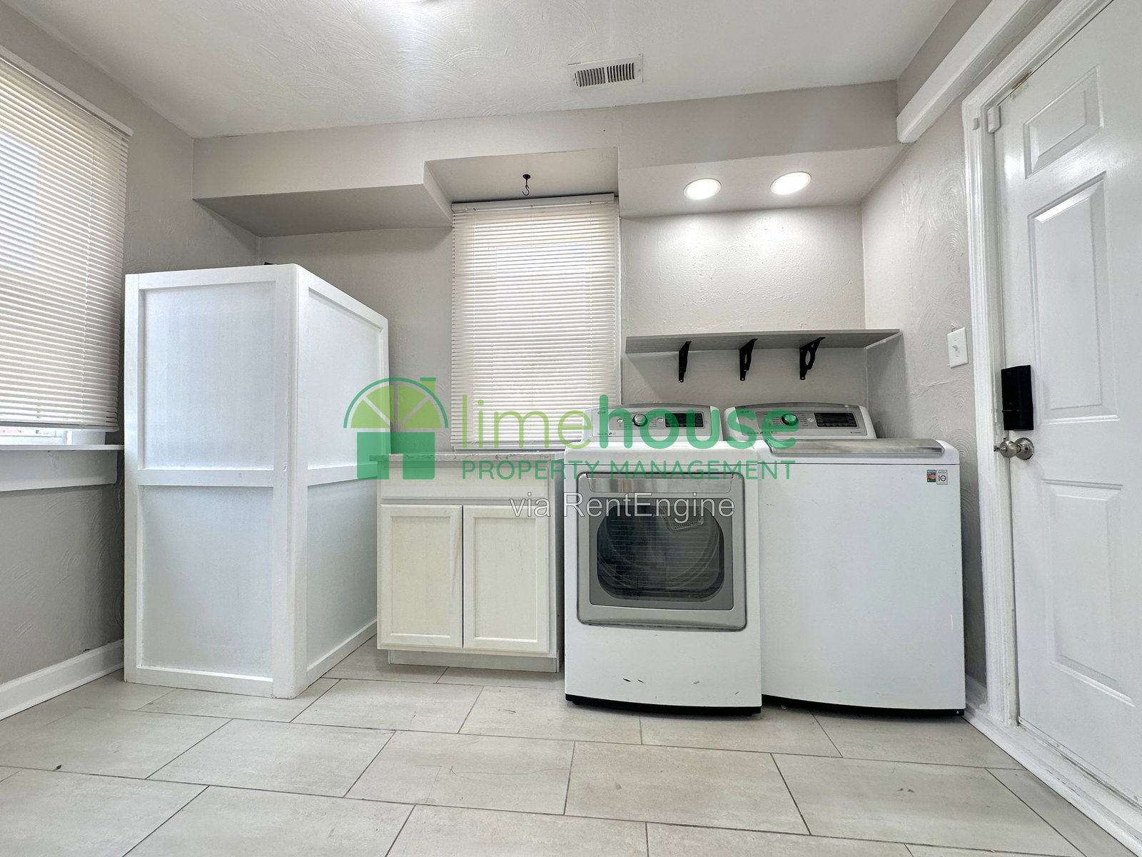 Gallery Image 16