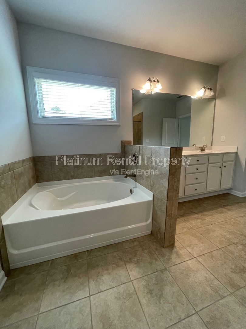 Gallery Image 58