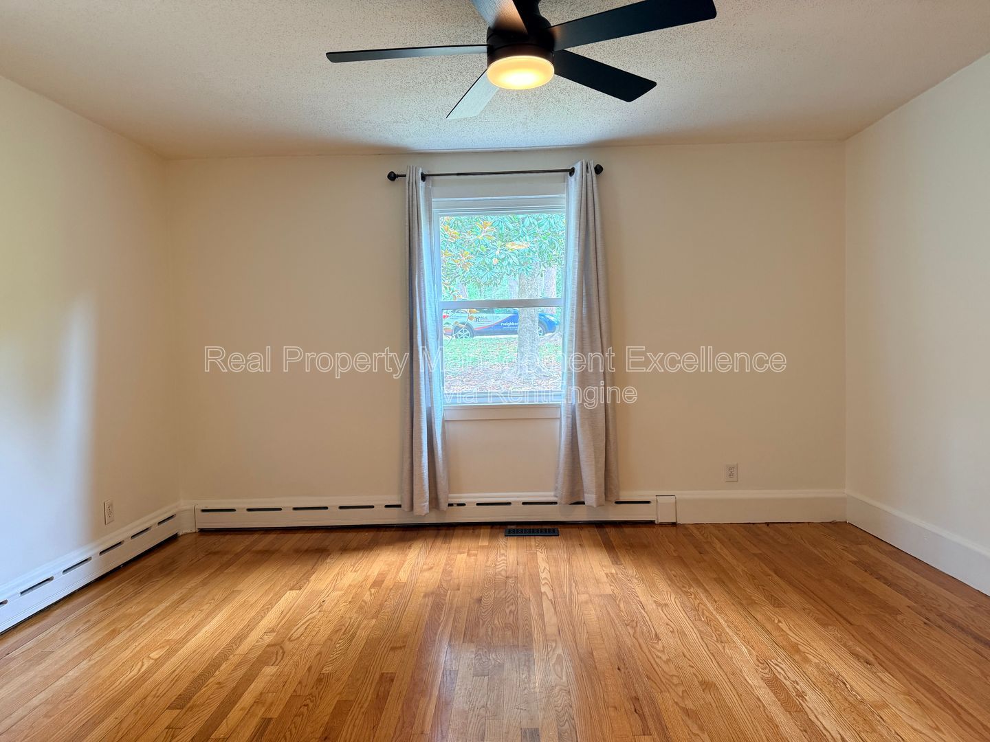 Gallery Image 37