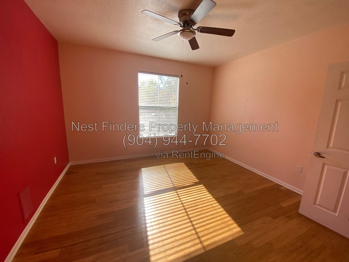 Gallery Image 19