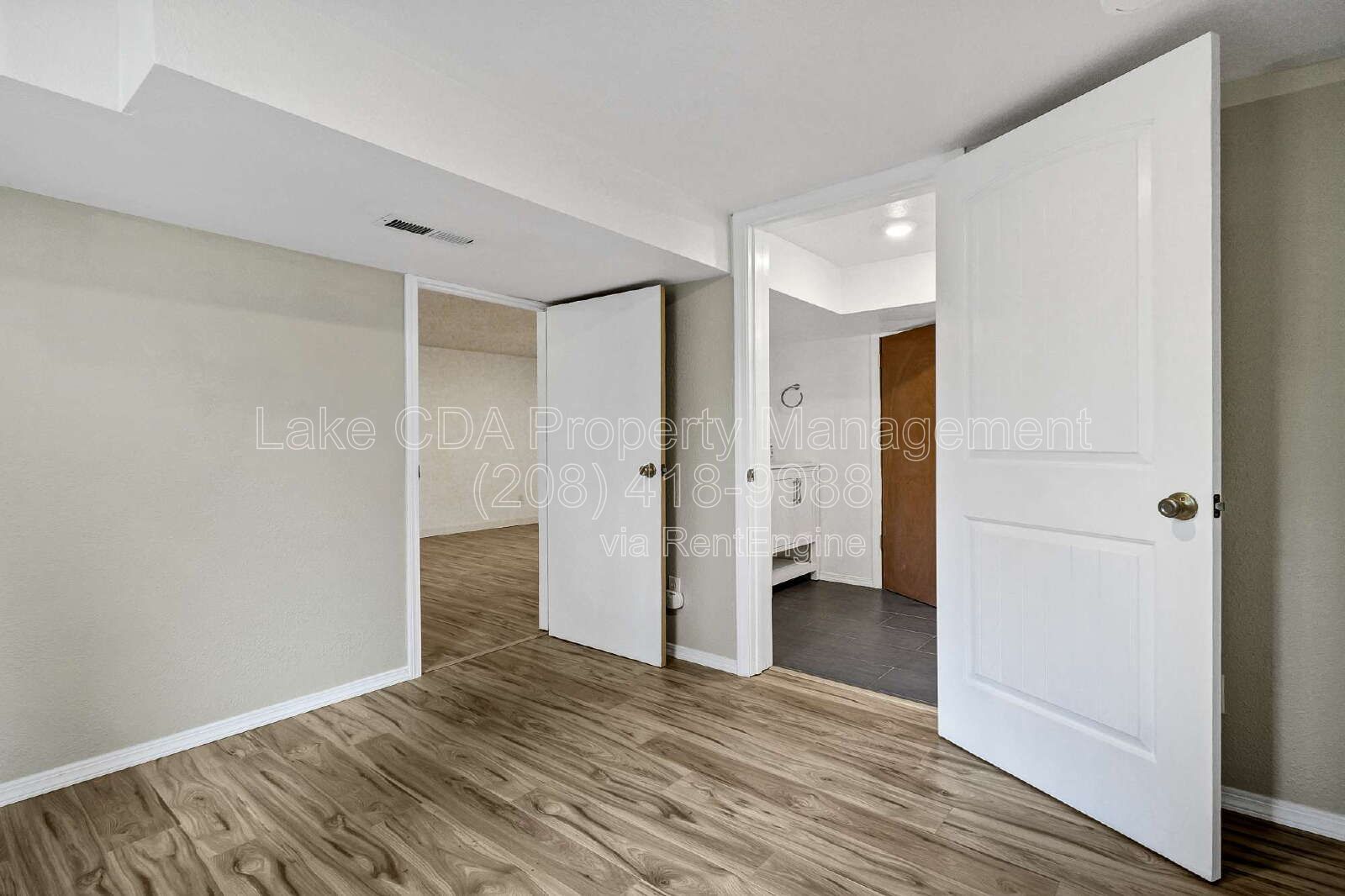 Gallery Image 16