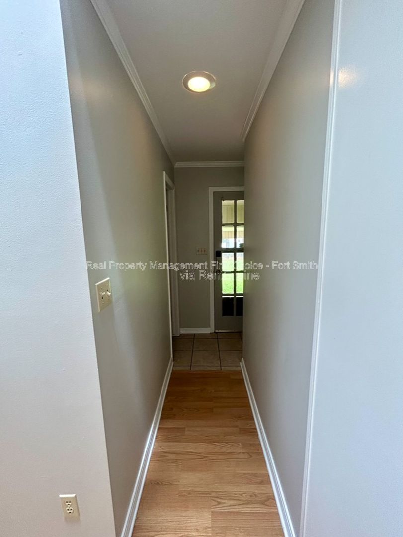 Gallery Image 31