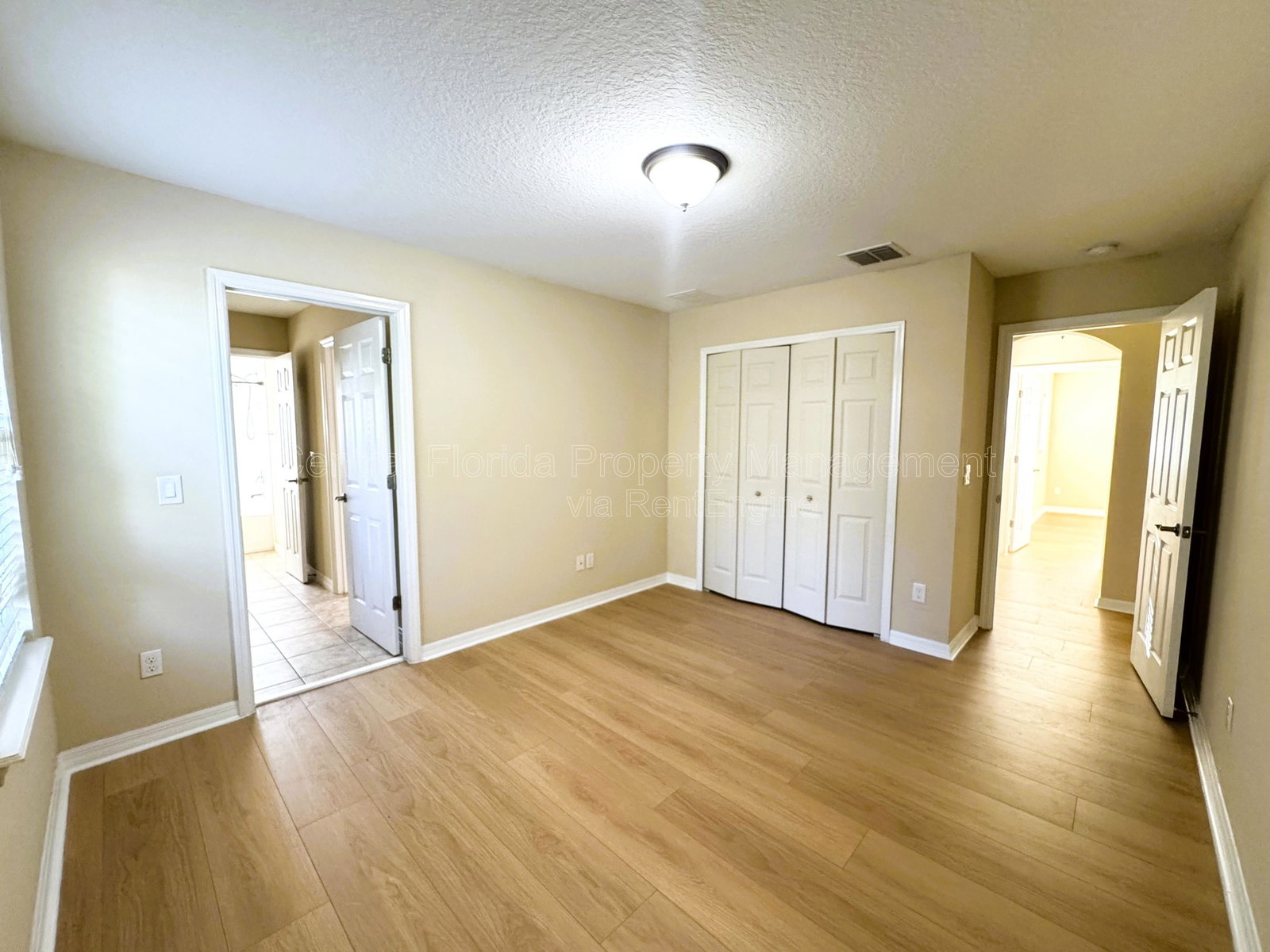 Gallery Image 32