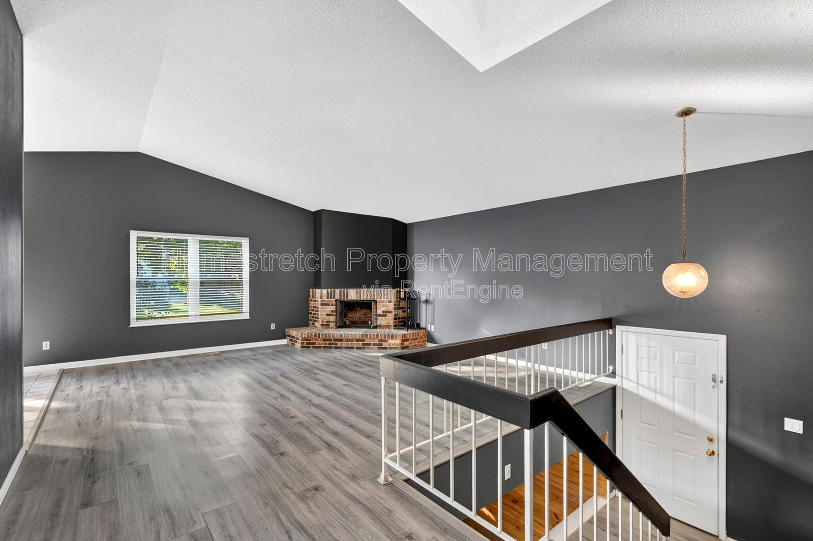 Gallery Image 18