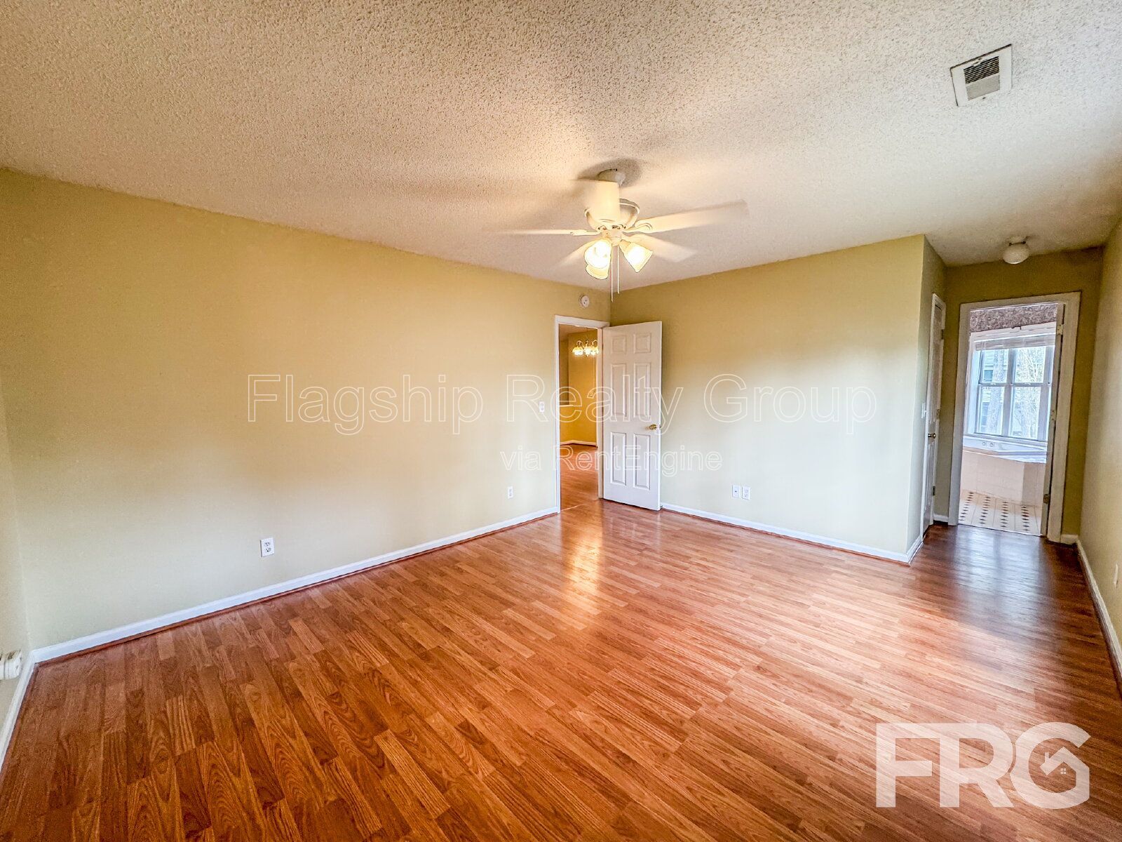 Gallery Image 21