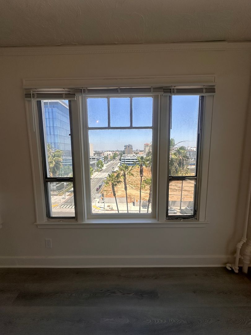 Gallery Image 9