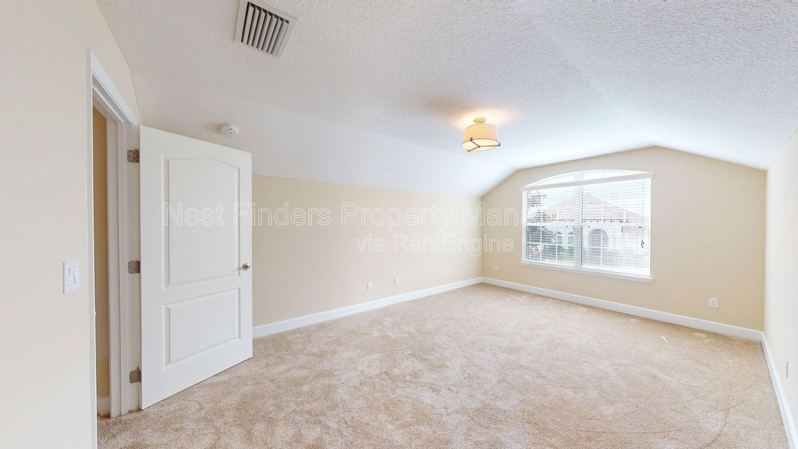 Gallery Image 33