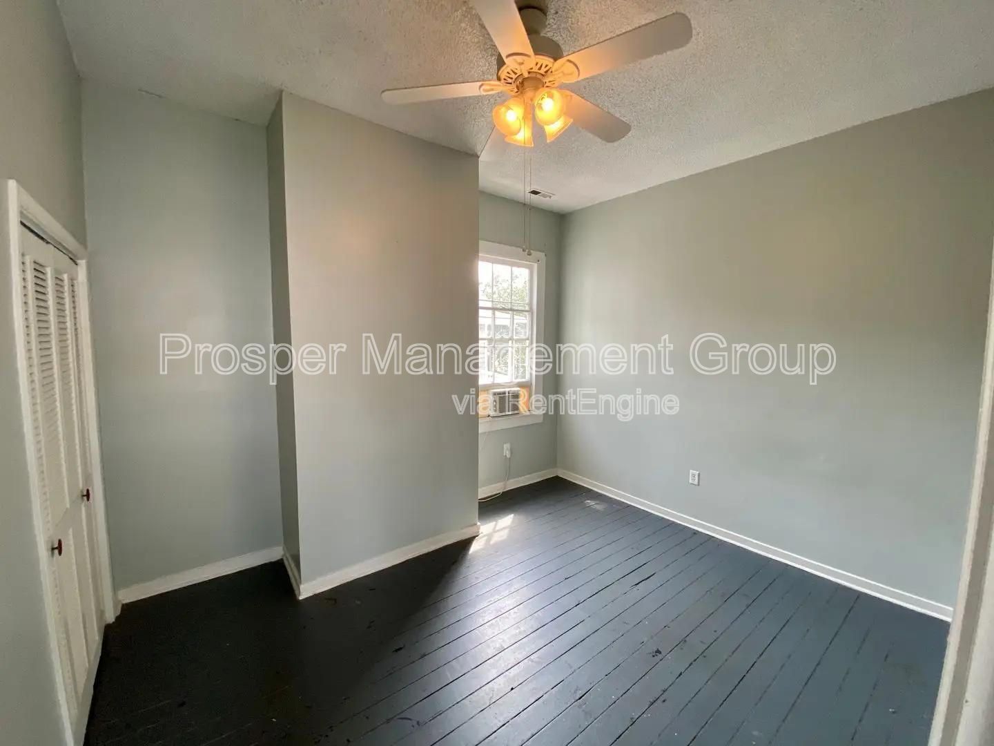 Gallery Image 17