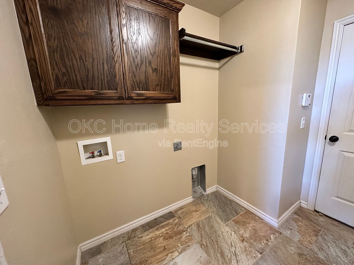 Gallery Image 19