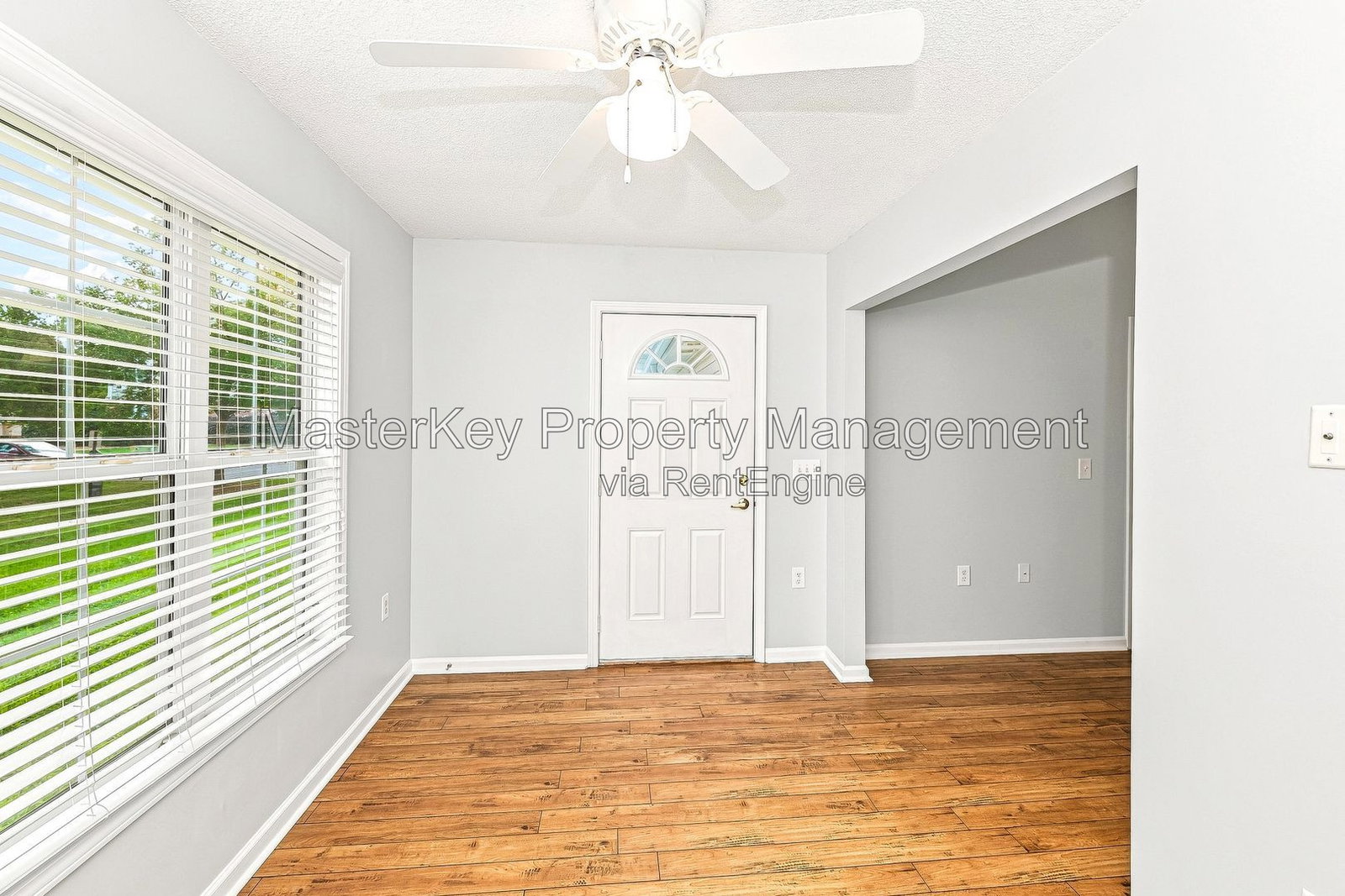 Gallery Image 13