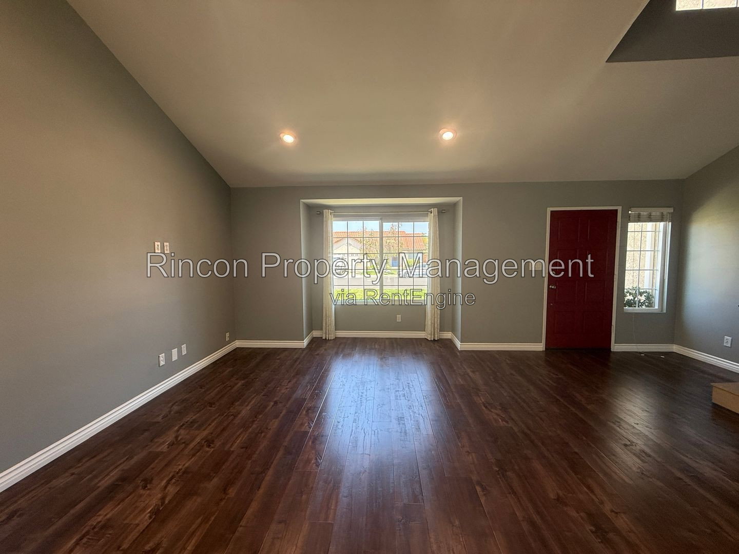 Gallery Image 25