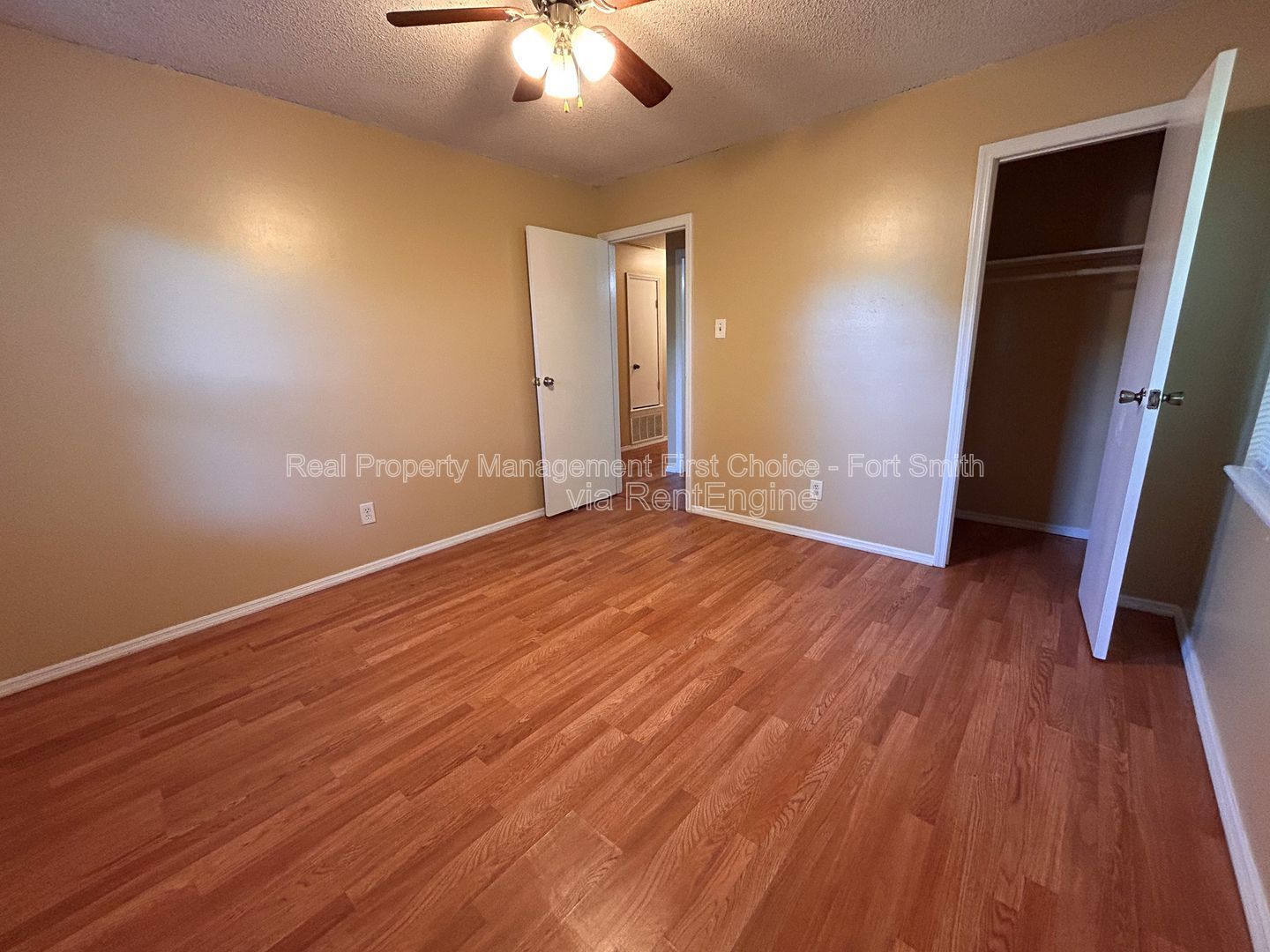 Gallery Image 19