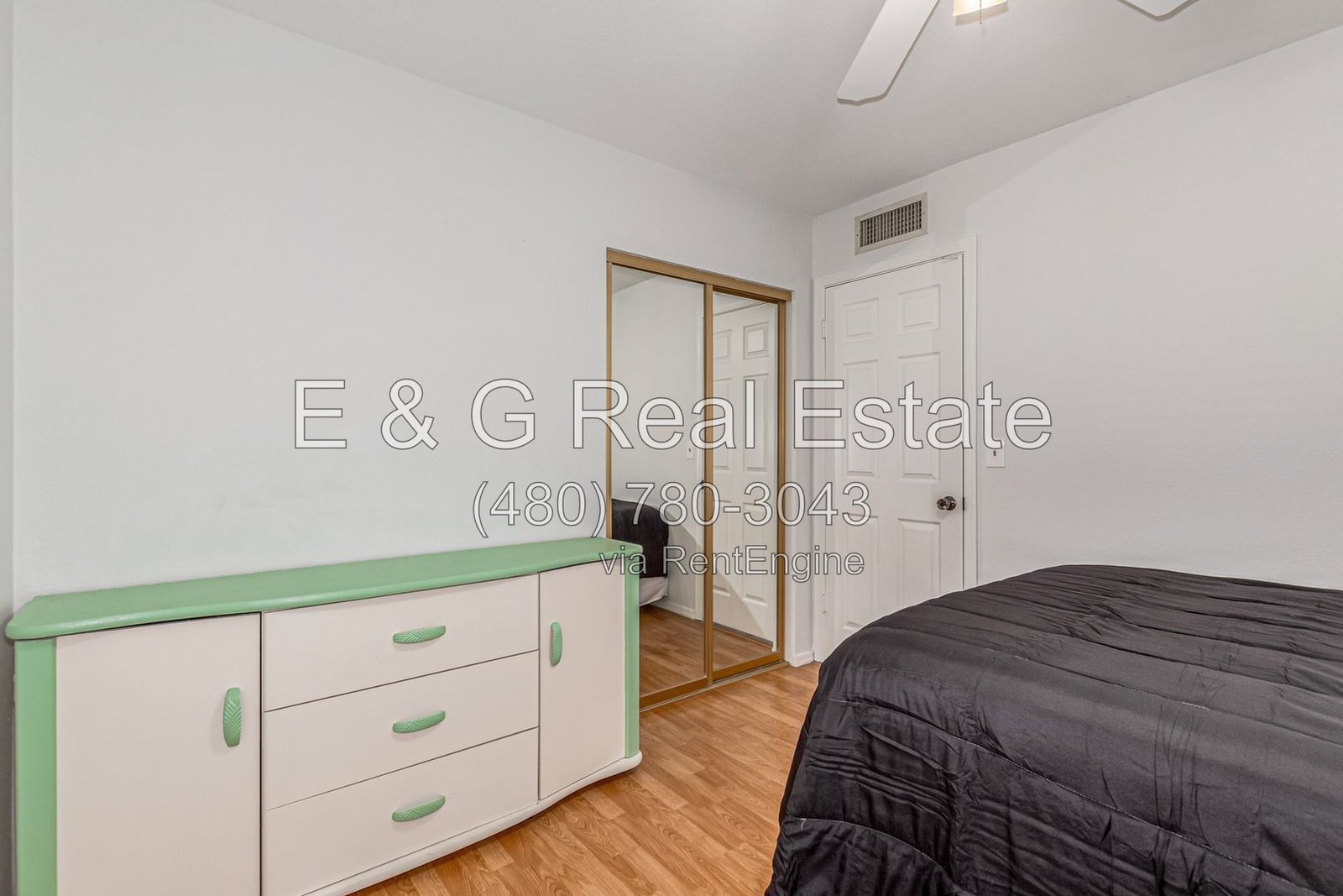 Gallery Image 33