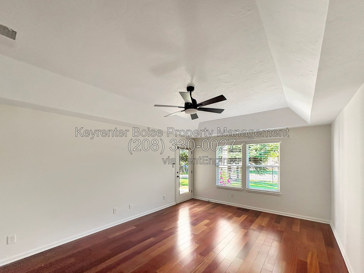 Gallery Image 18