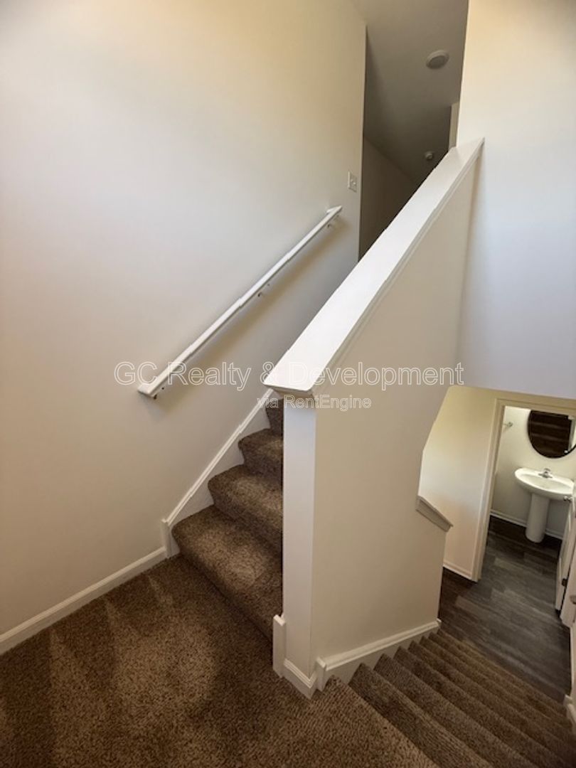 Gallery Image 12