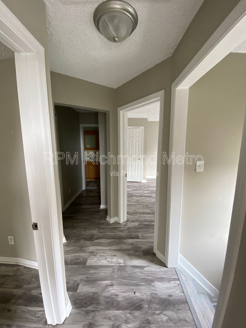 Gallery Image 14
