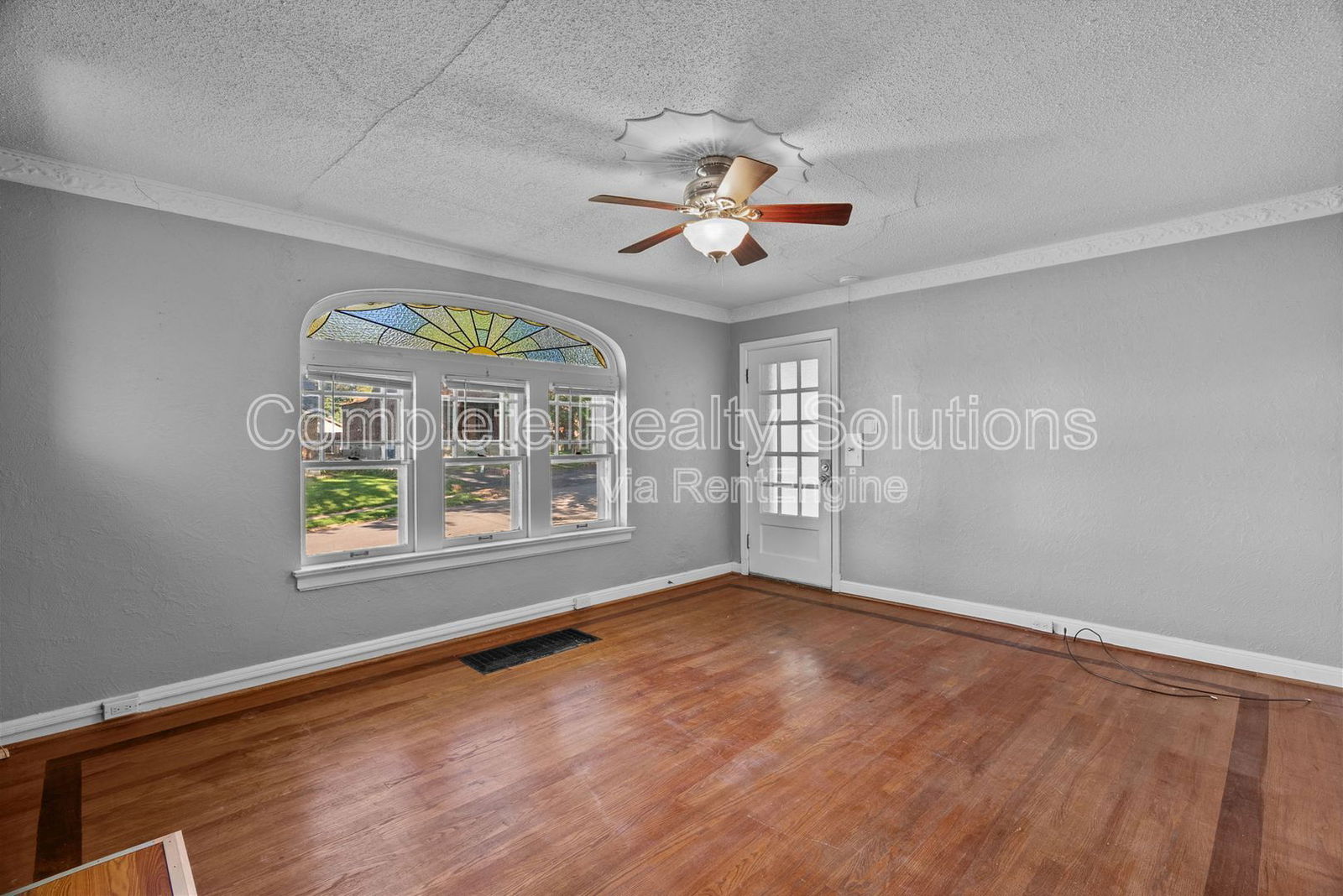 Gallery Image 14