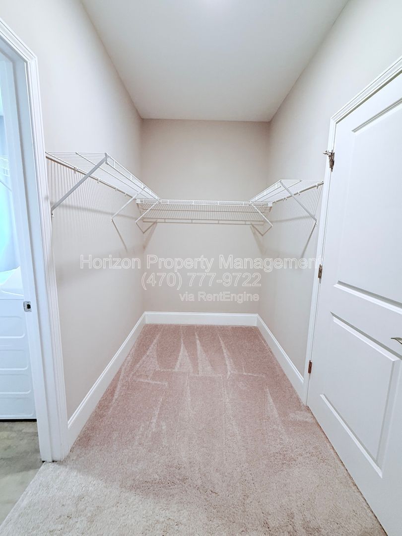 Gallery Image 18