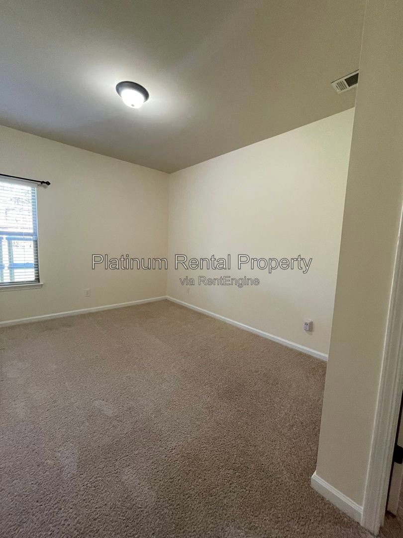 Gallery Image 36