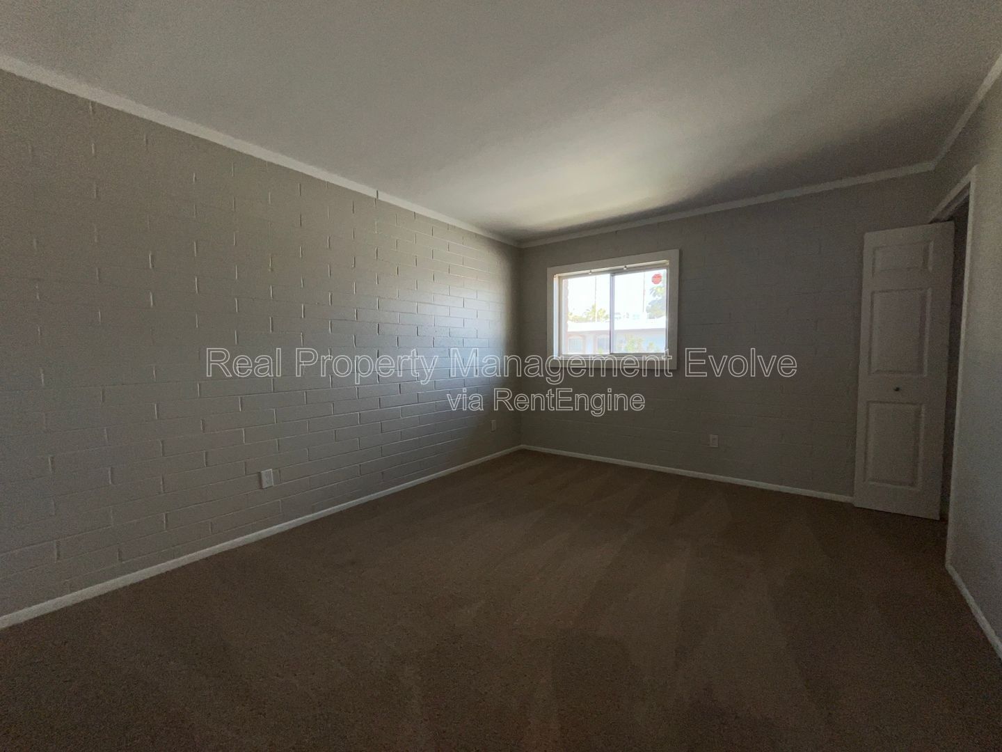 Gallery Image 17