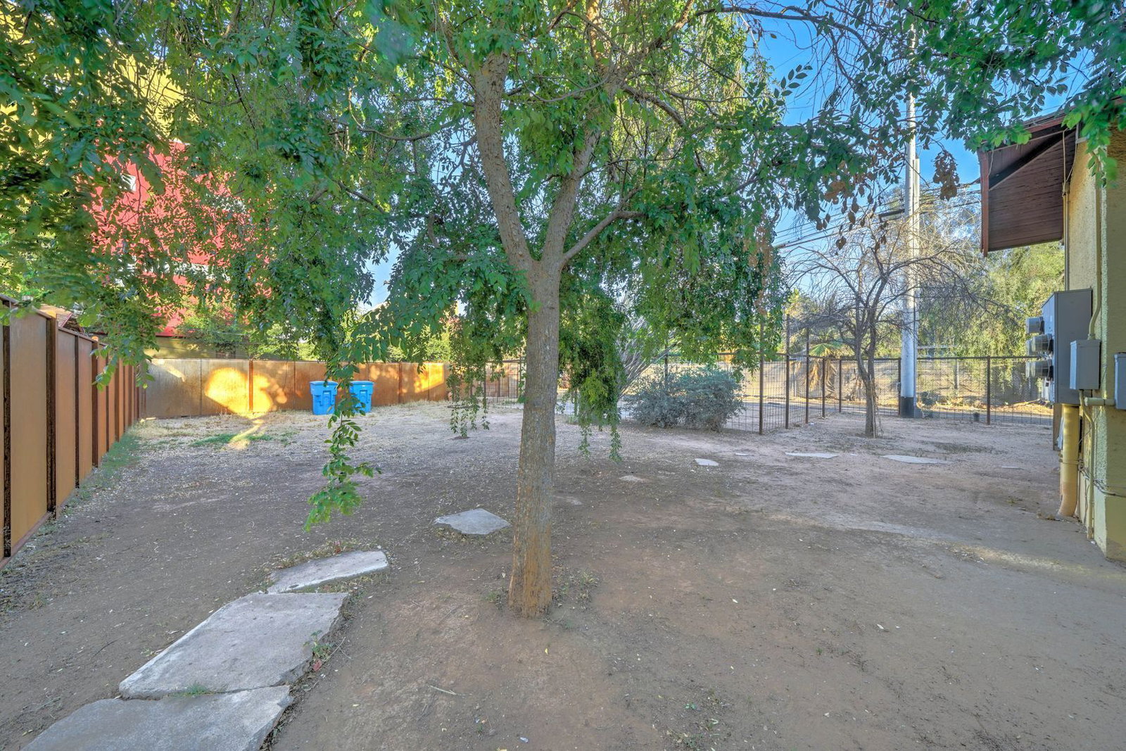Gallery Image 15