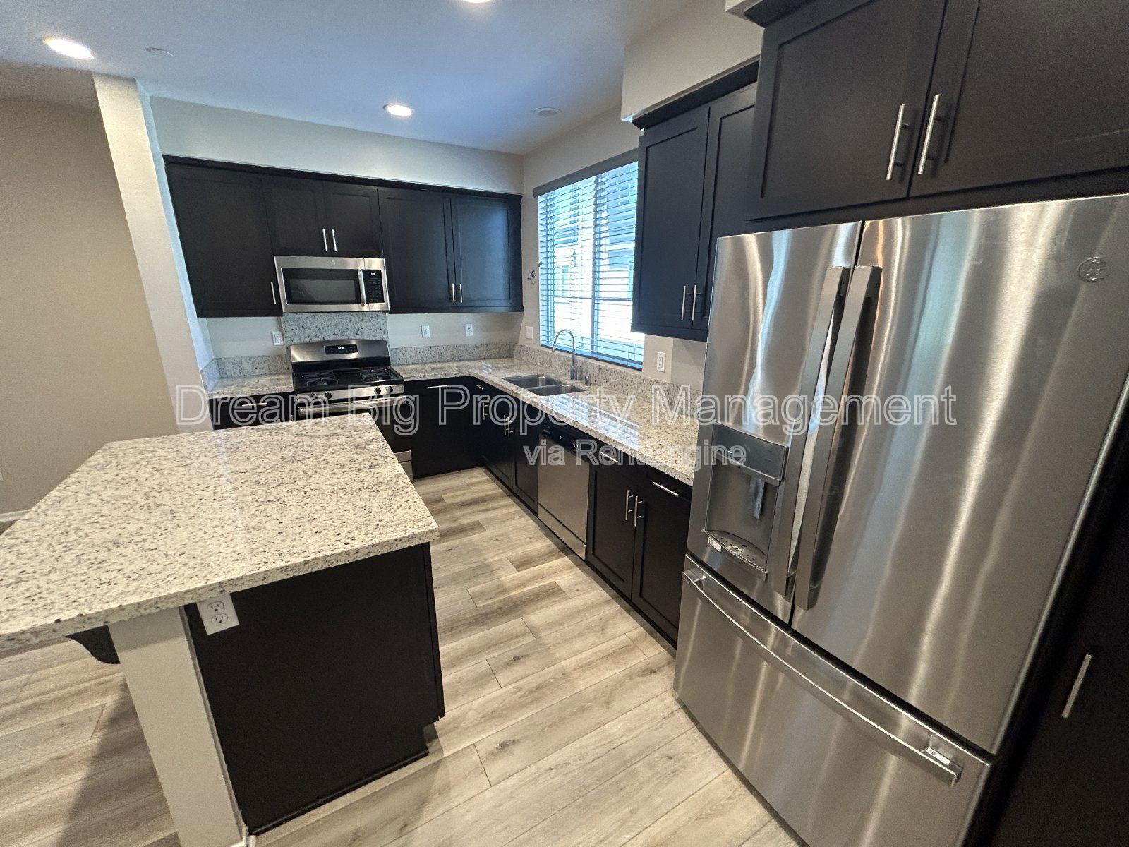 Gallery Image 14