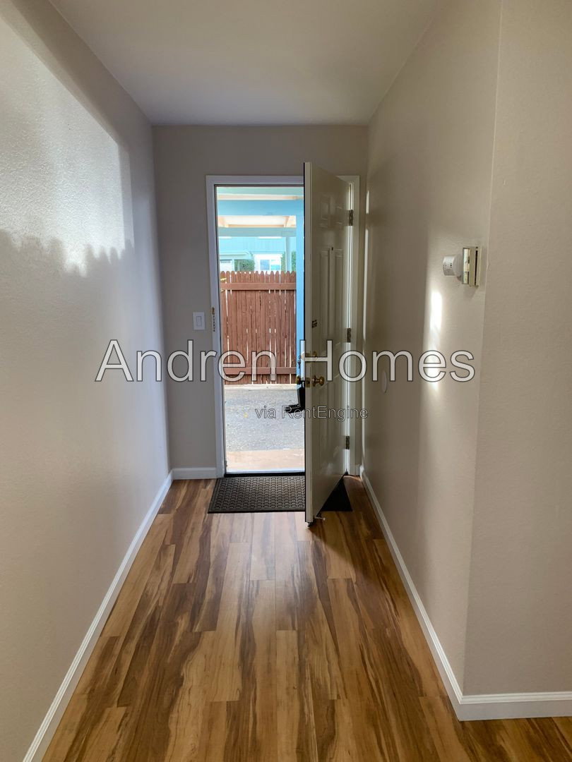 Gallery Image 9