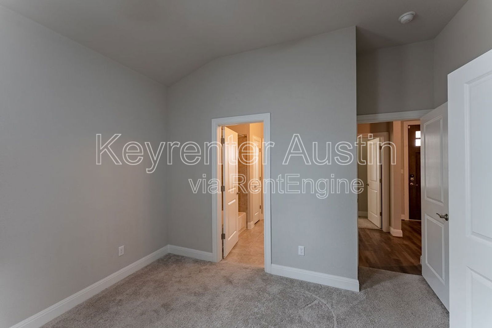 Gallery Image 18