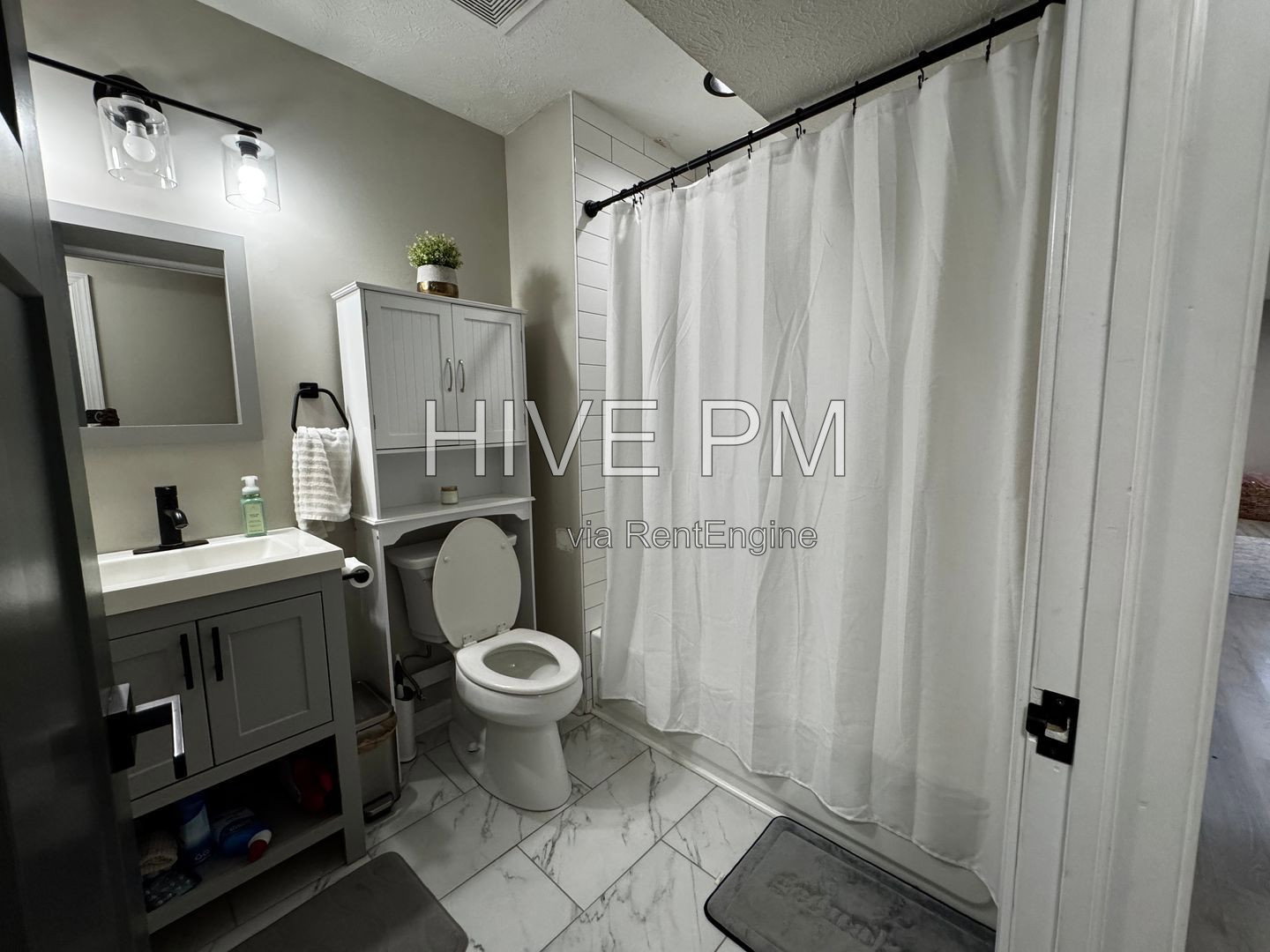 Gallery Image 17