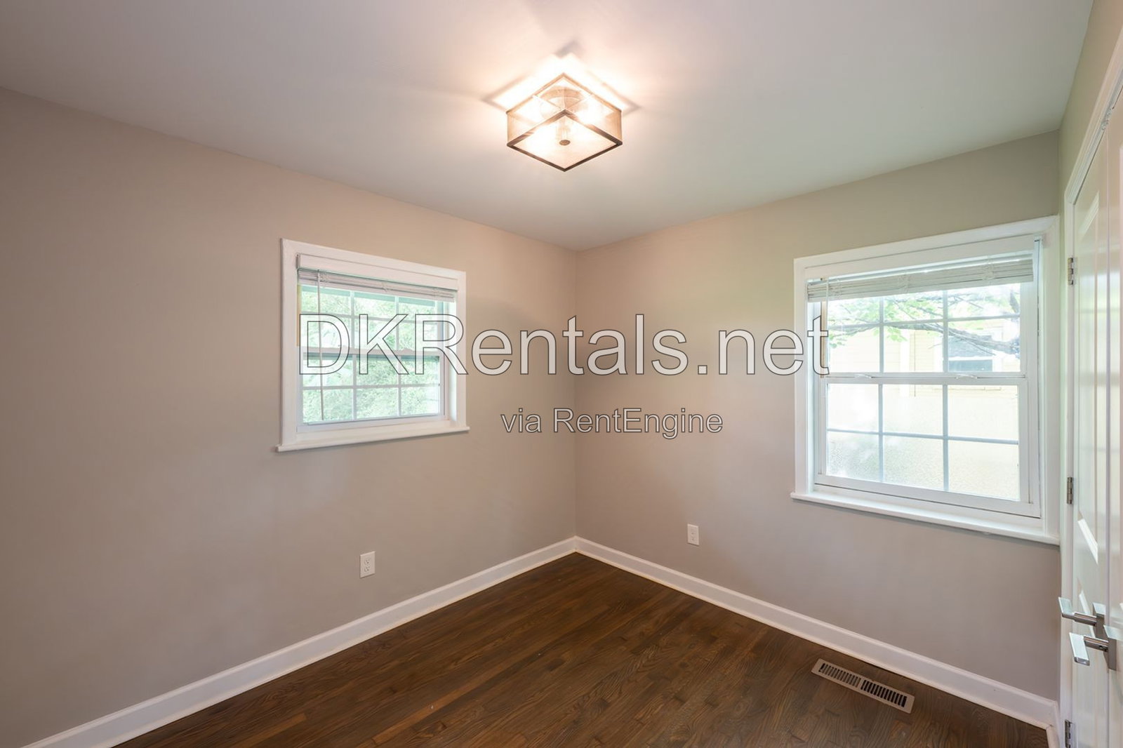 Gallery Image 18