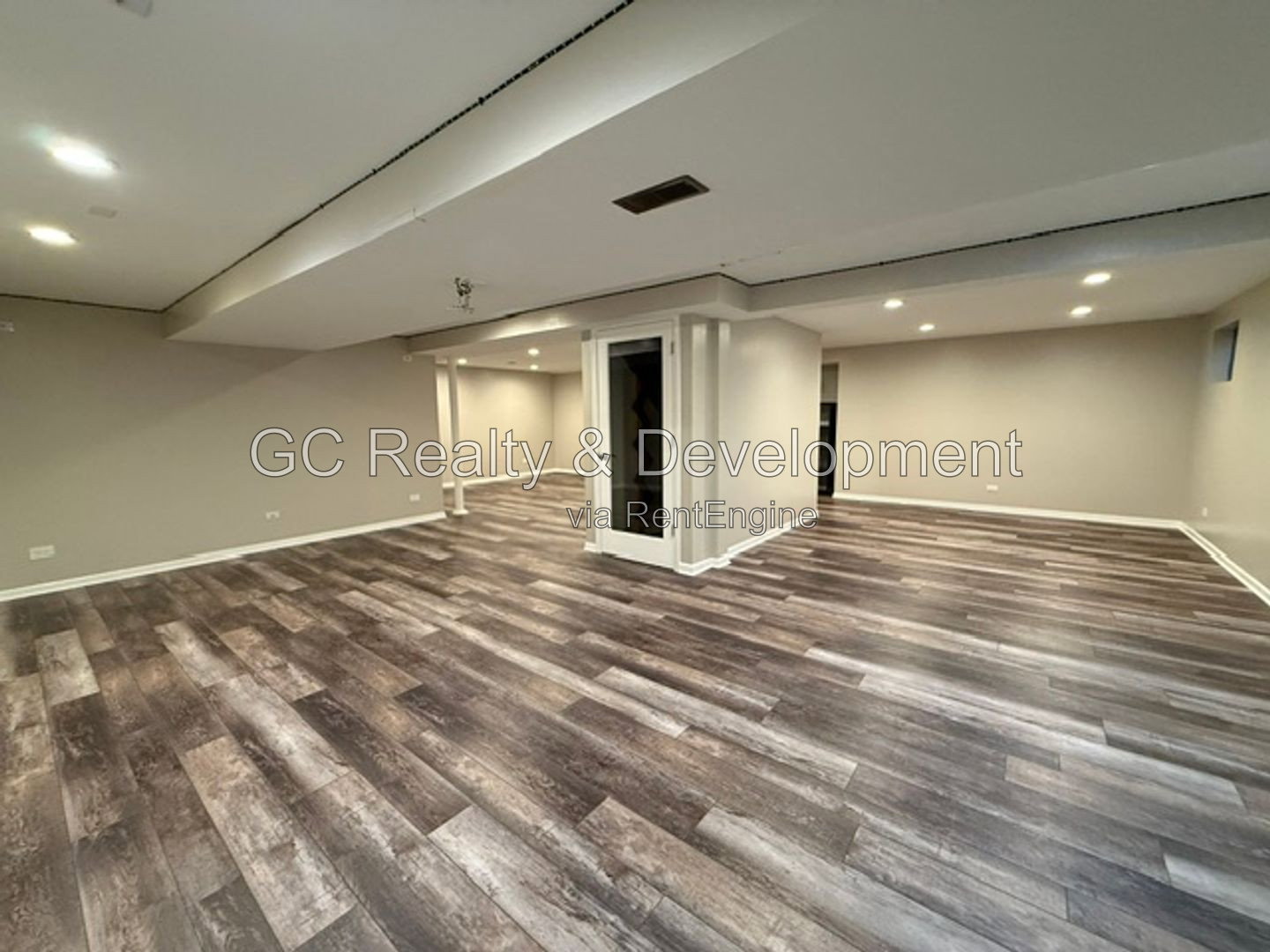 Gallery Image 36