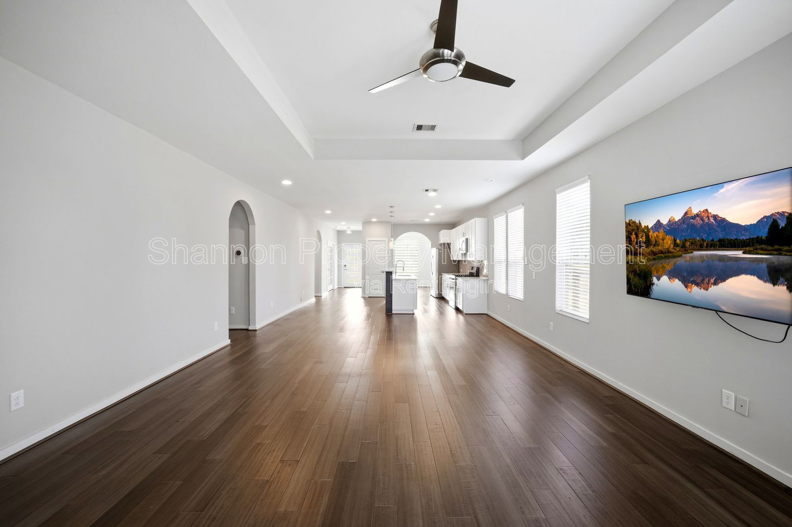 Gallery Image 16